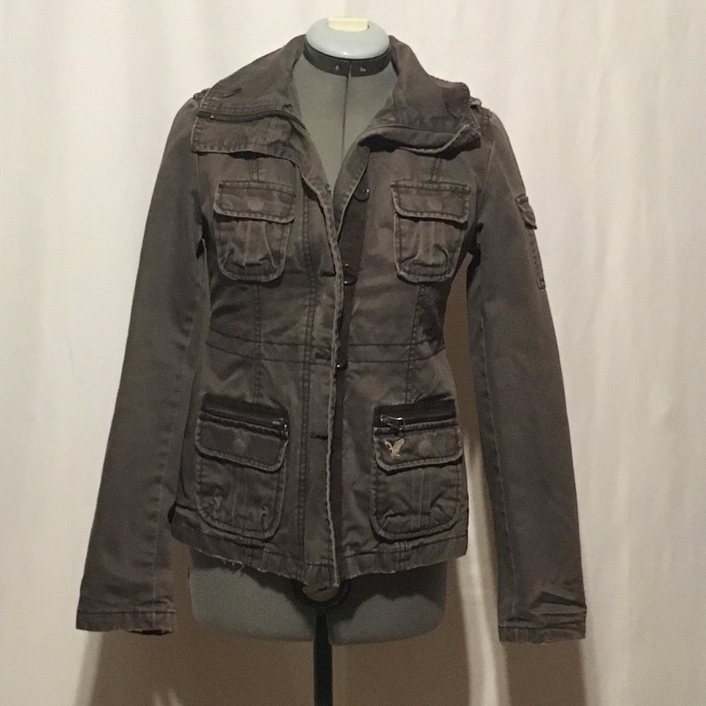 American Eagle Woman’s Distressed Military Jacket